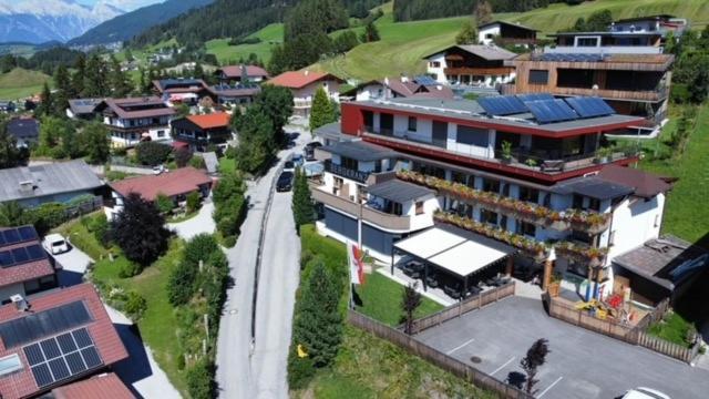 Hotel Bergkranz Mieders Buitenkant foto