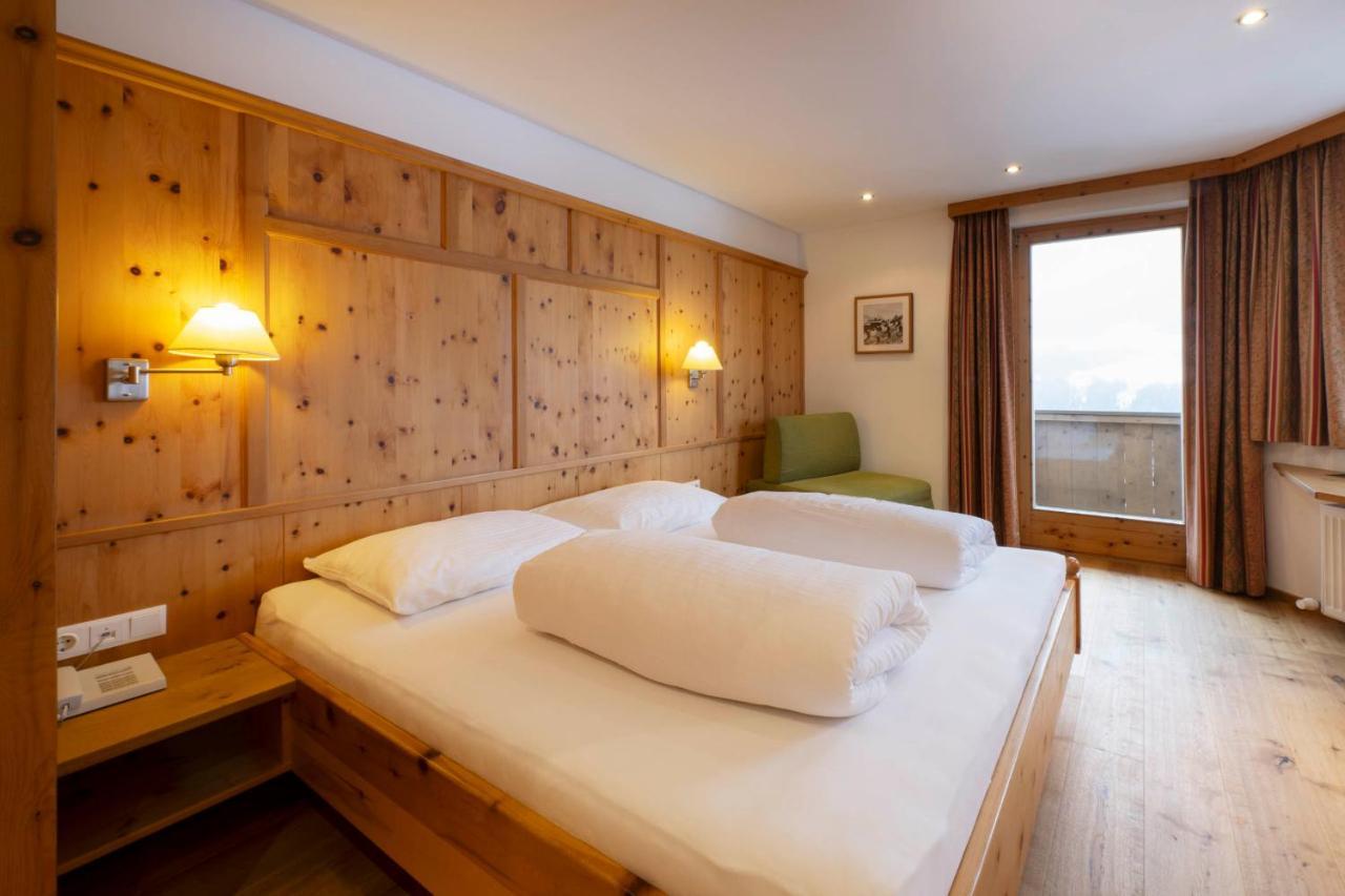 Hotel Bergkranz Mieders Buitenkant foto