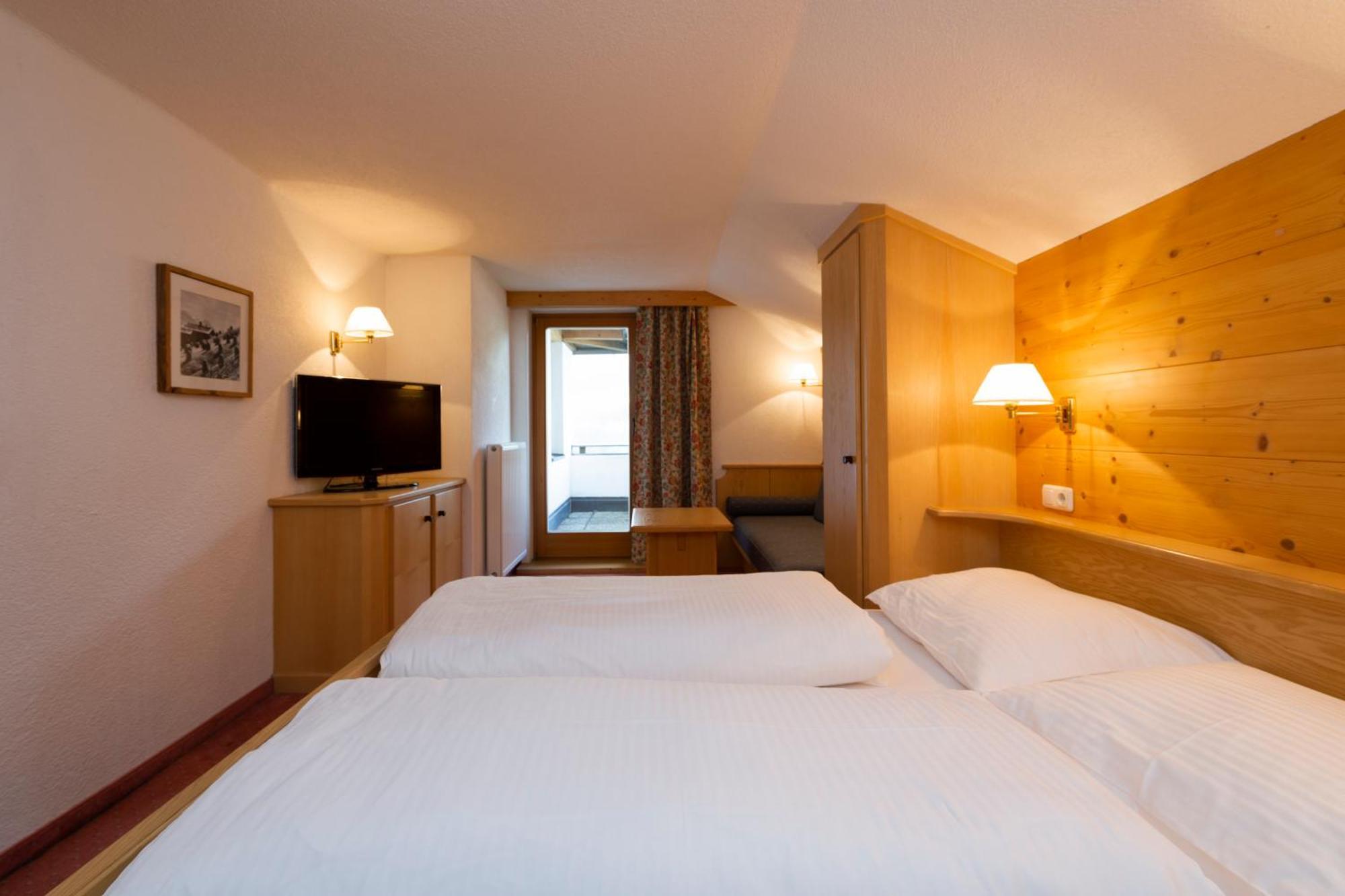 Hotel Bergkranz Mieders Buitenkant foto