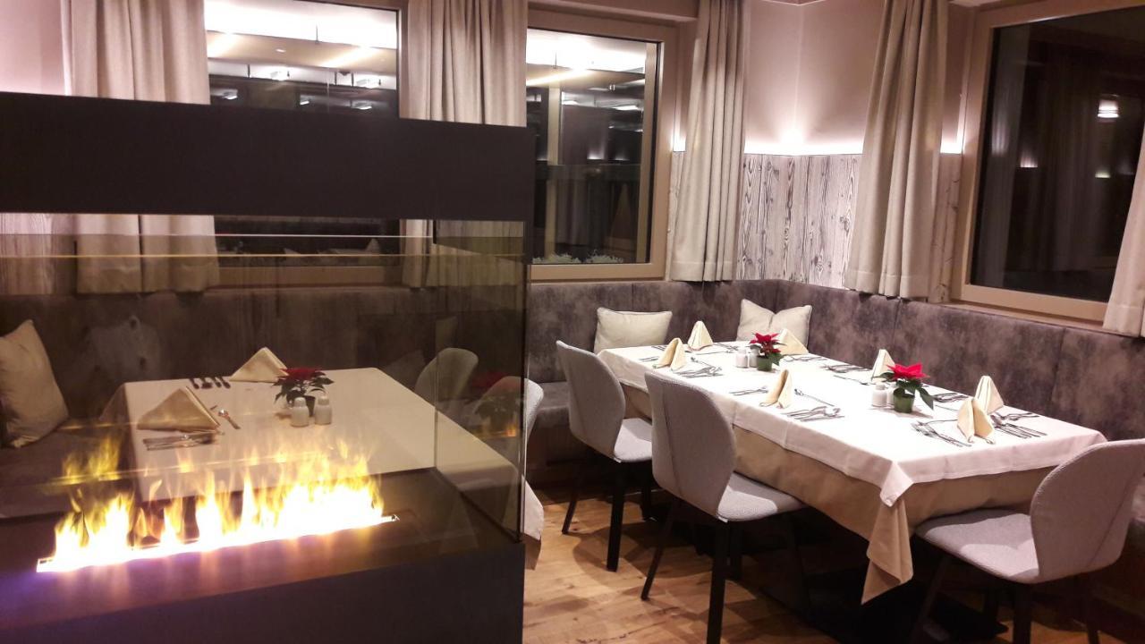 Hotel Bergkranz Mieders Buitenkant foto