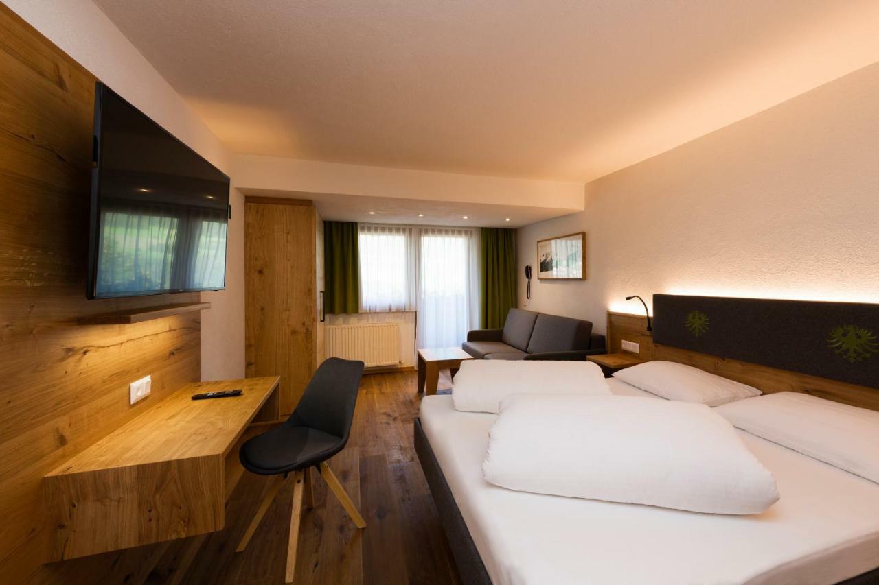Hotel Bergkranz Mieders Buitenkant foto