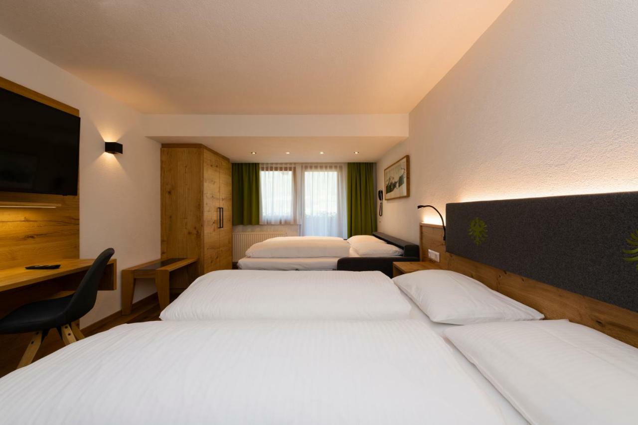 Hotel Bergkranz Mieders Buitenkant foto